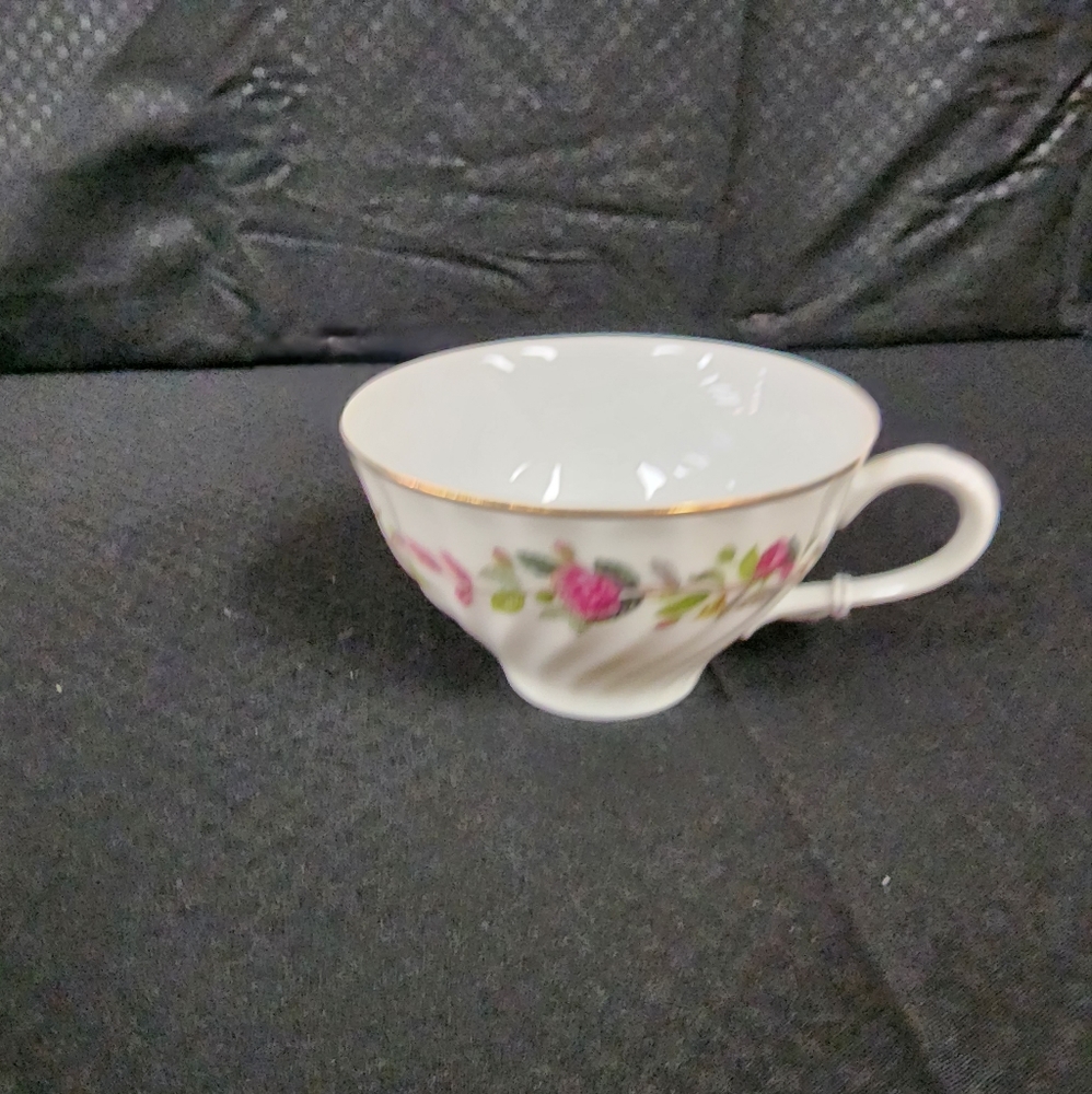 Cup
